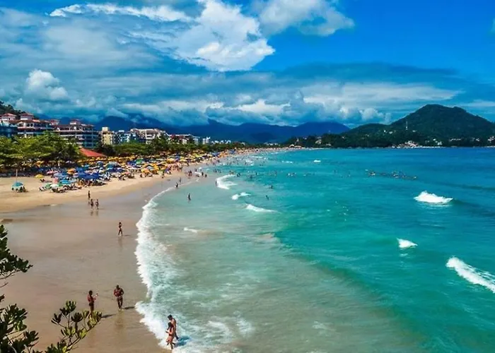 Relaxe e caminhe até a praia - Apto. Praia Grande